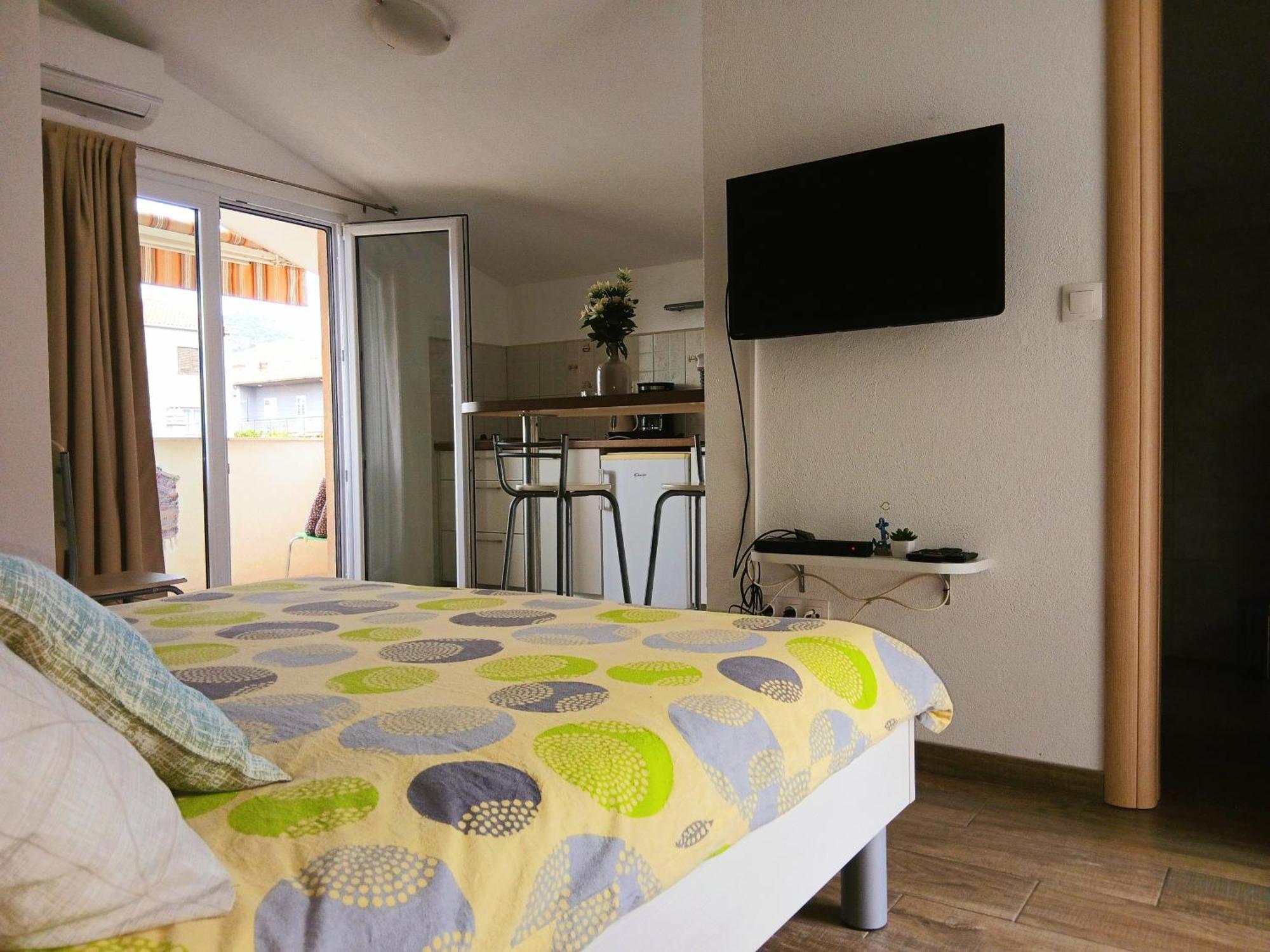 Apartment Danijela Трогир Экстерьер фото