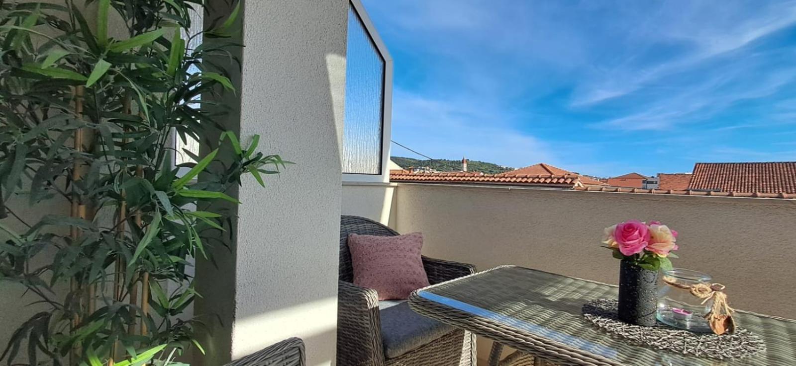 Apartment Danijela Трогир Экстерьер фото