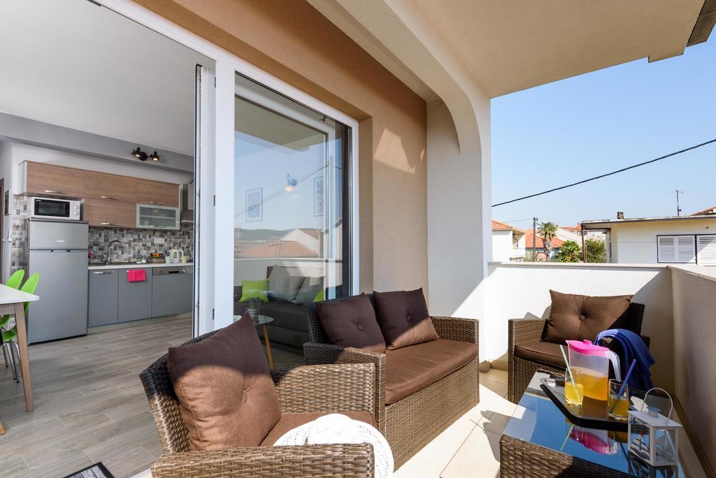 Apartment Danijela Трогир Экстерьер фото